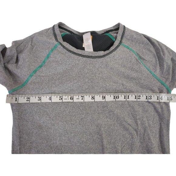 Lucy Tech Top Shirt Womens XS Gray Athletic Athleisure Activewear‎ Long Sleeve - Picture 6 of 7